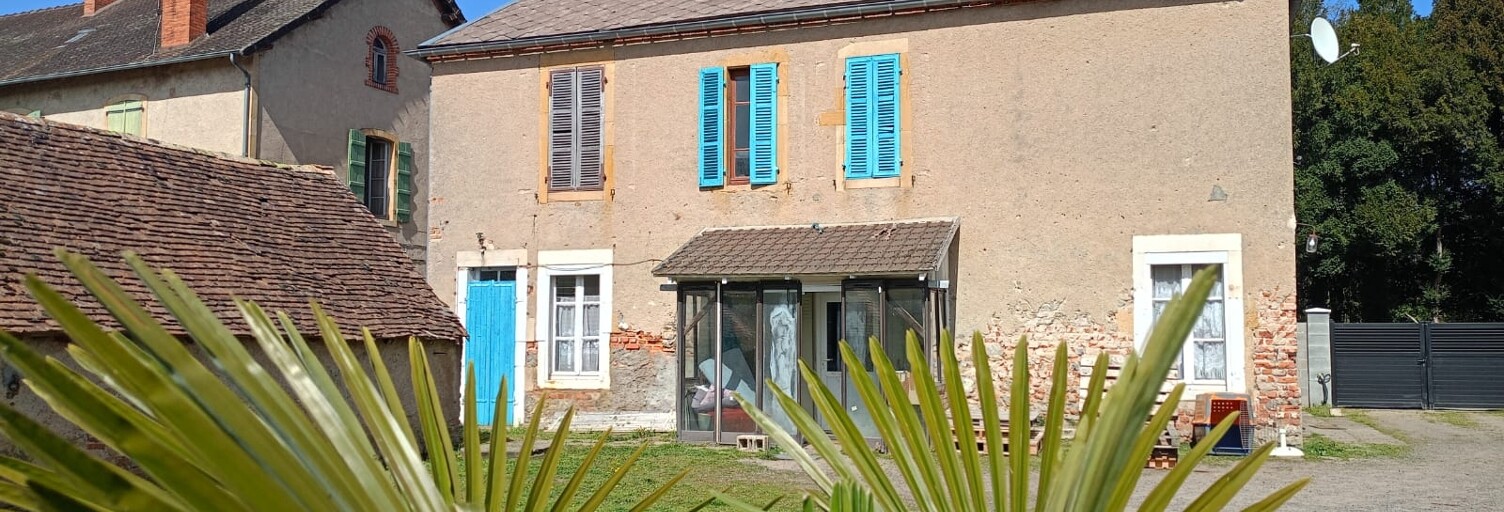 Maison 10 Pièces 123 m² à vendre à Pierrefitte-sur-Loire (03470)