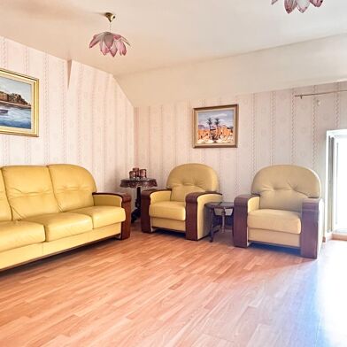 Appartement 6 pièces 420000 €