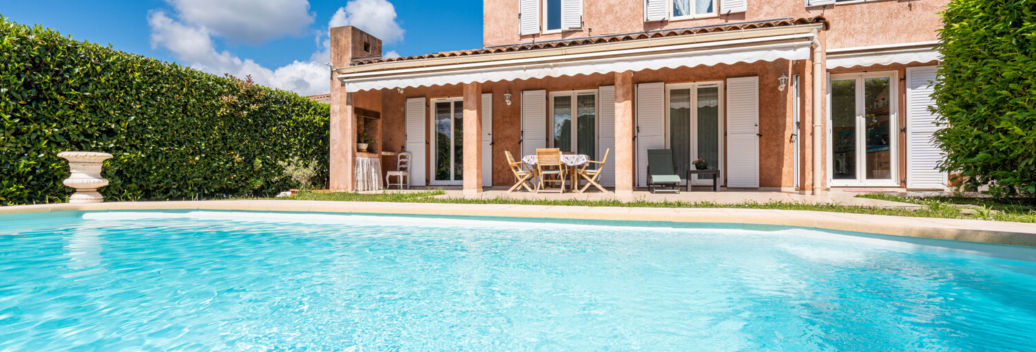 Maison 5 Pièces 116 m² à vendre à Villeneuve-Loubet (06270)