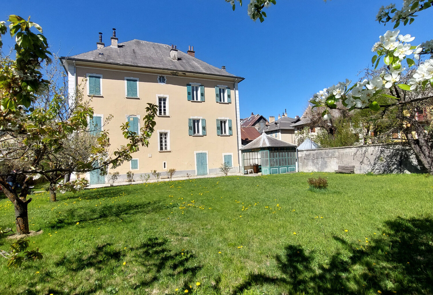 Villa centre Barcelonnette — photo 1
