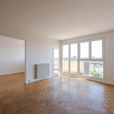 Appartement 4 pièces 225000 €