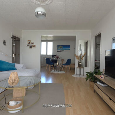 Appartement 4 pièces 280000 €