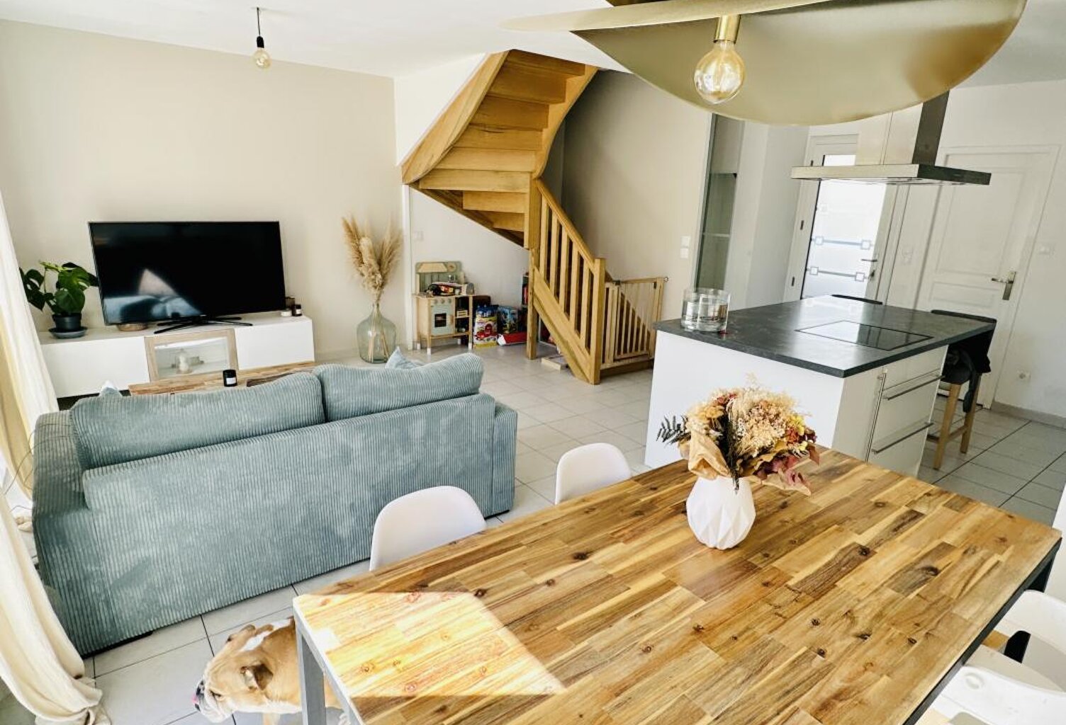 Maison T4 de 90m² avec jardin et places privatives — photo 1