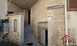 Immeuble  220 m² à vendre à Lons-le-Saunier (39000)