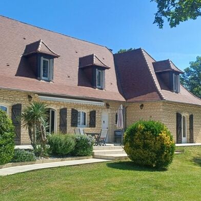 Maison 9 pièces 565000 €