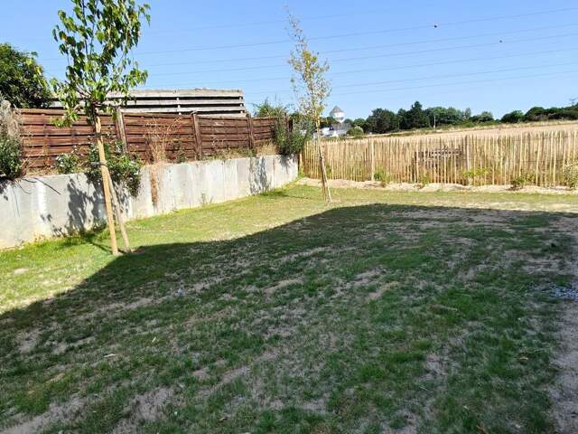 Maison neuve T4 de 91.05 m2 commerce à pieds — photo du bien