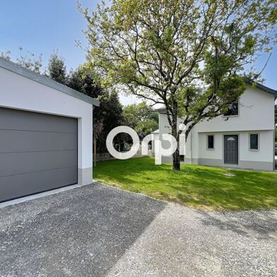 Maison 5 pièces 793100 €