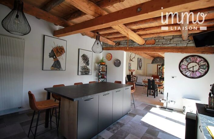 villa de plain-pied terrain plat et piscine — photo 4