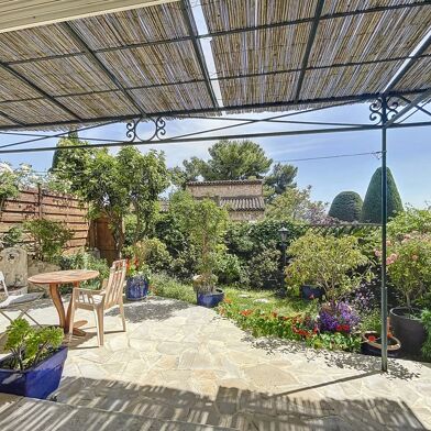 Maison 6 pièces 599000 €