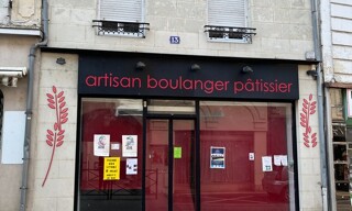Immeuble  70 m² à vendre à La Chartre-sur-le-Loir (72340)