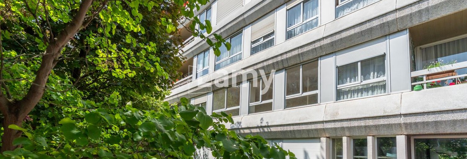 Appartement 1 Pièce 37 m² à vendre à Paris 15 (75015)