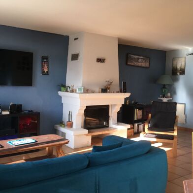 Maison 5 pièces 370000 €