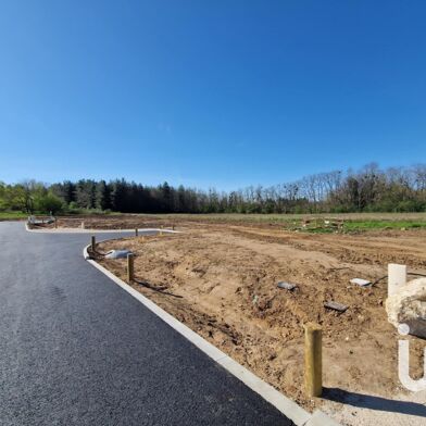 Terrain  48999 €