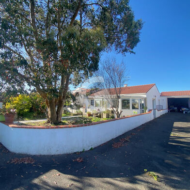 Maison 6 pièces 449100 €