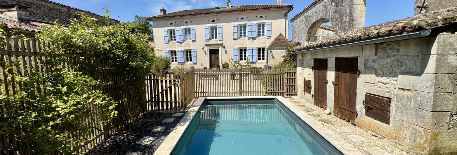 Maison 7 Pièces 240 m² à vendre à Genac-Bignac (16170)