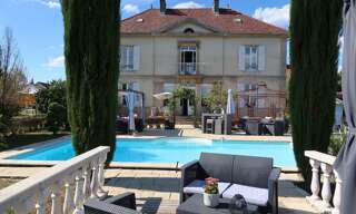 Maison 12 Pièces 300 m² à vendre à Chemaudin et Vaux (25320)