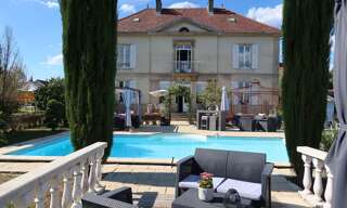 Maison 12 Pièces 300 m² à vendre à Chemaudin et Vaux (25320)