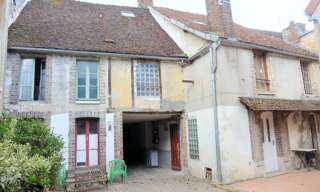 Immeuble  187 m² à vendre à Villeneuve-l'Archevêque (89190)