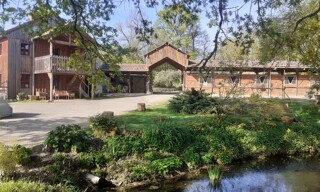 Maison 15 Pièces 367 m² à vendre à Bussière-Dunoise (23320)