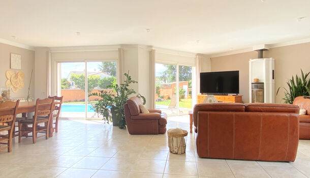 Villa / Maison 6 pièces  à vendre Saint-Cyprien 66750