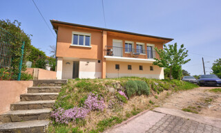 Maison 5 Pièces 180 m² à vendre à Saint-Genis-les-Ollières (69290)