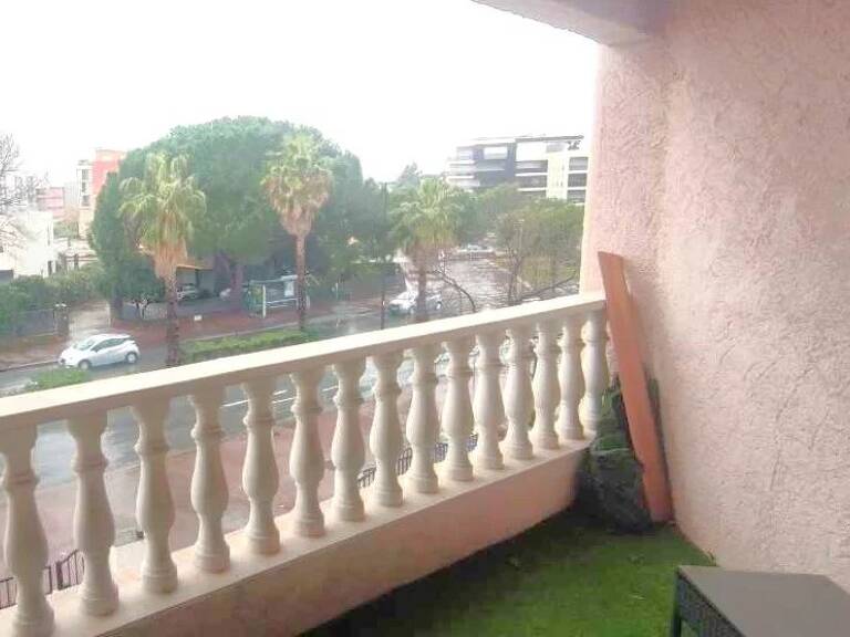 FREJUS APPARTEMENT T3 AVENUE DE PROVENCE PARKING — photo 1
