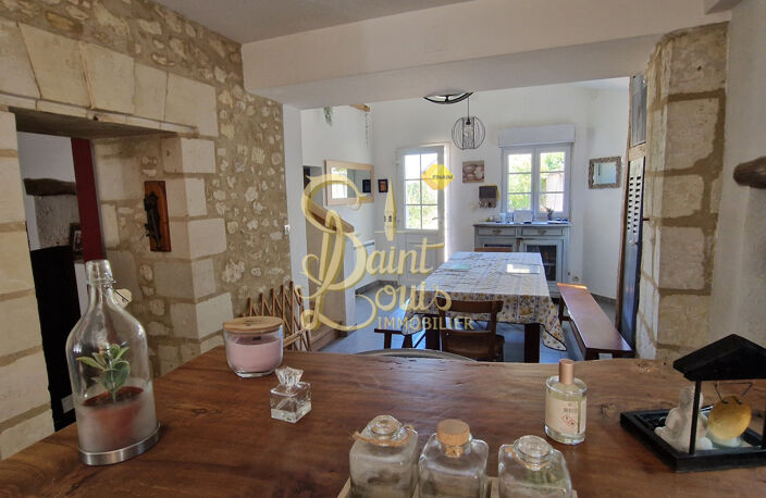 MAISON DE VILLAGE 4 CHAMBRES, STUDETTE ET DEPENDANCES — photo 5