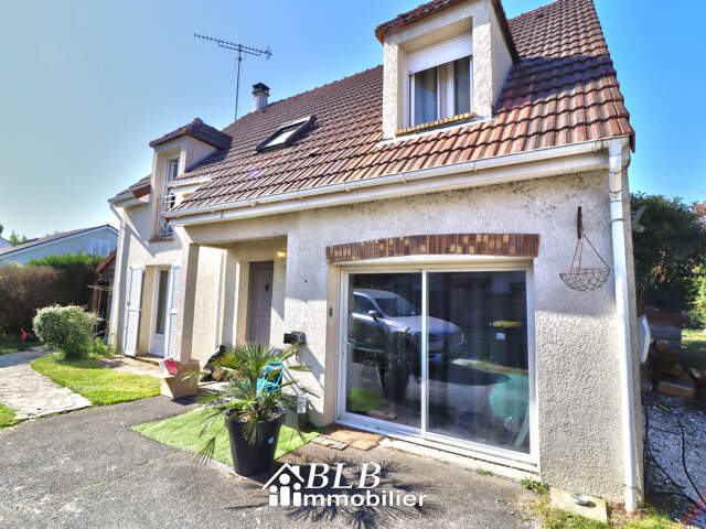 78610 - LE PERRAY EN YVELINES - MAISON FAMILIALE 200M2 - 6 C — photo du bien