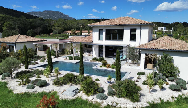 Villa / Maison 7 pièces  à vendre Saint-Clément-de-Rivière 34980