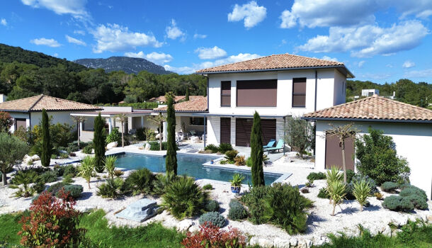 Villa / Maison 7 pièces  à vendre Saint-Clément-de-Rivière 34980