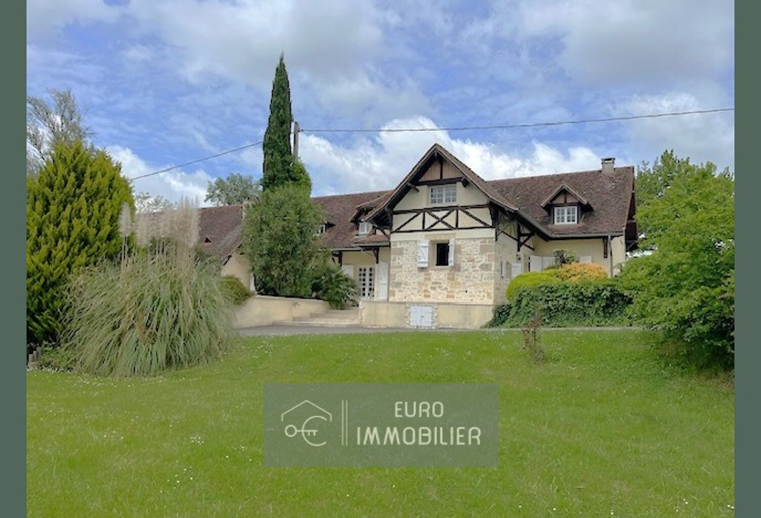 Maison périgourdine, 230 m2, 6 chbres, dépendances à réhabil — photo 1