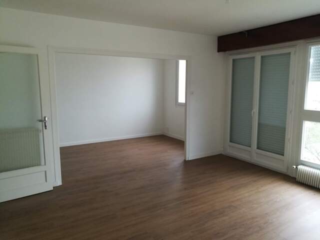 APPARTEMENT Lumineux de 80m² — photo du bien
