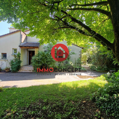 Maison 9 pièces 320000 €