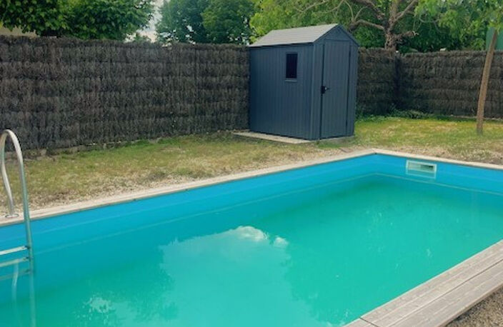 Maison contemporaine de trois chambres avec piscine - GIROND — photo 4