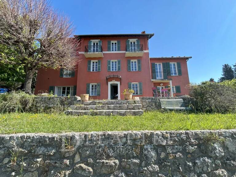 CHATEAUNEUF DE GRASSE — photo 1