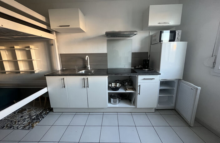 MONTPELLIER // GARE - Studio meublé de 21.1m2 — photo 3