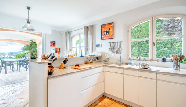 Villa / Maison 5 pièces  à vendre Sainte-Maxime 83120