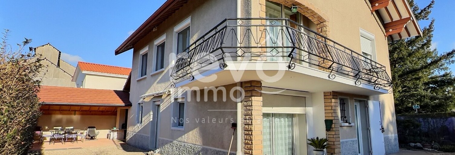 Maison 5 Pièces 136 m² à vendre à Saint-André-de-Corcy (01390)