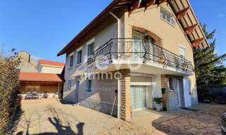 Maison 5 Pièces 136 m² à vendre à Saint-André-de-Corcy (01390)