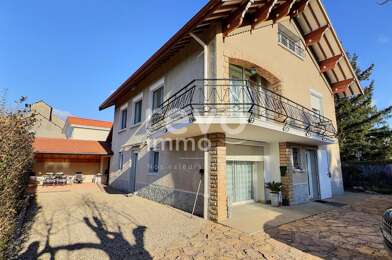 Maison 5 pièces 389000 €