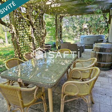 Maison 8 pièces 245000 €