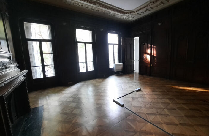  Locaux STANDING / Bureaux 1er étage 22 Cours Pierre Puget 1 — photo 4