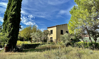 Terrain  820 m² à vendre à Venelles (13770)