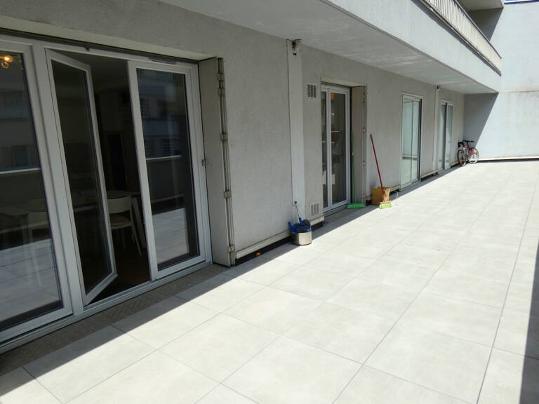 T3 RENOVE ASCENSEUR TARRASSE PARKING — photo 1