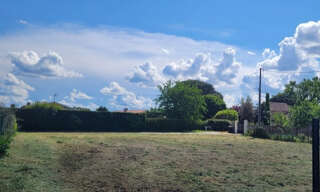 Terrain  1227 m² à vendre à Saint-Loubès (33450)