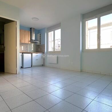 Appartement 1 pièces 360 €