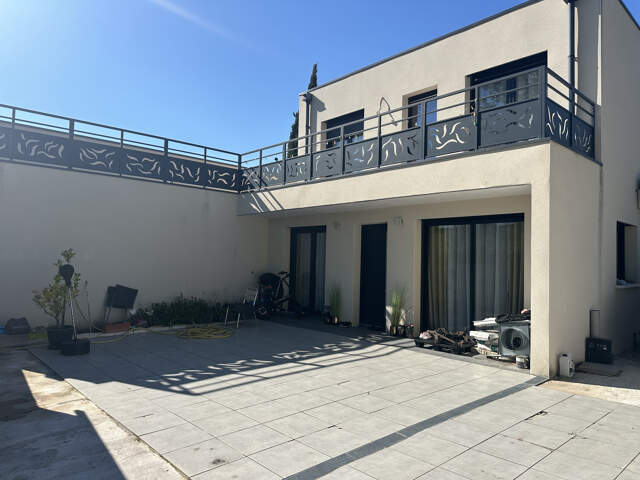 Vente - Gignac - 6 pièces - Villa avec 5 chambres — photo du bien