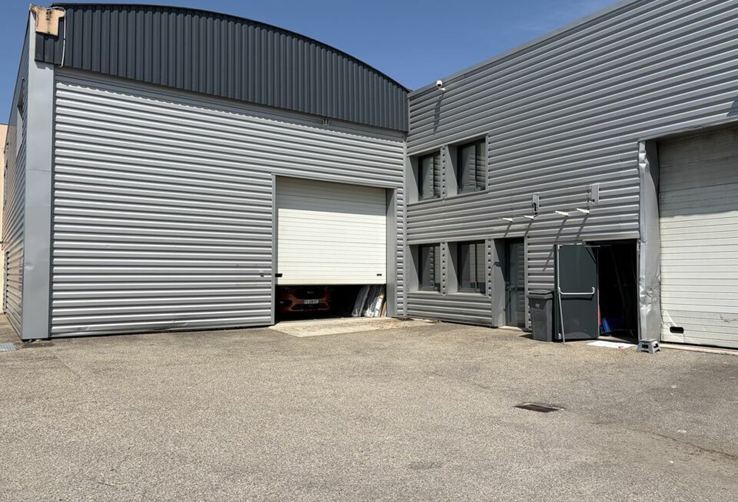 LOCAL D'ACTIVITE - ATELIER à LOUER — photo 1