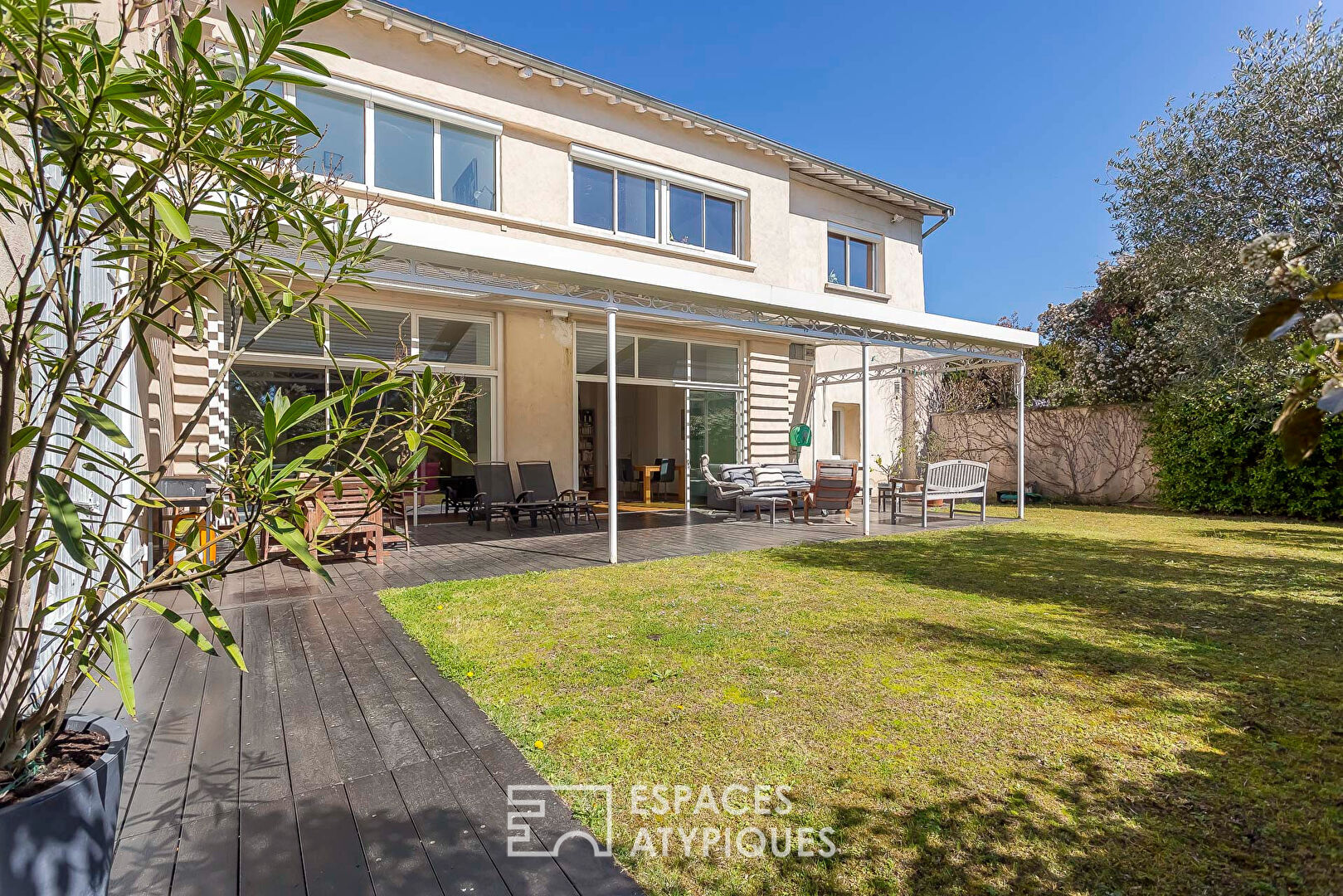 Maison T T4