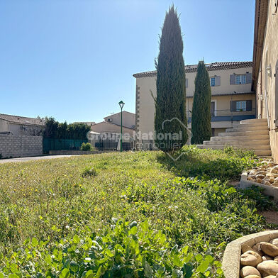 Appartement 2 pièces 890 €